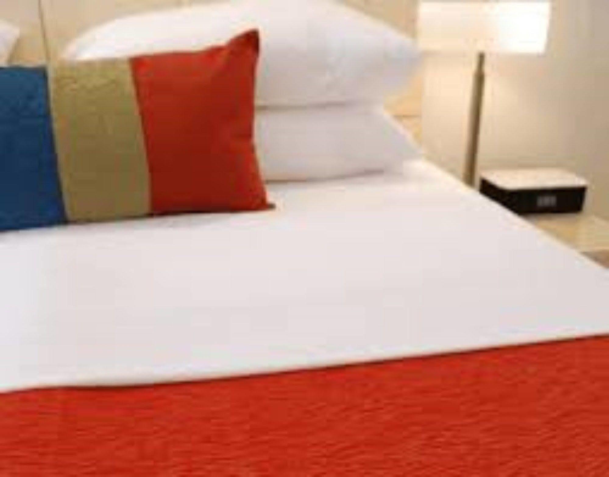 Broadwater Mariner Resort Джералдтон Екстериор снимка
