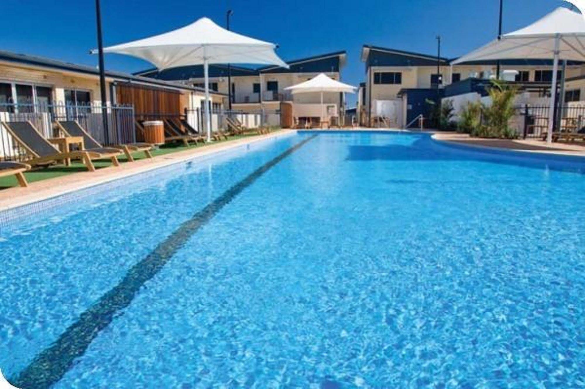 Broadwater Mariner Resort Джералдтон Екстериор снимка